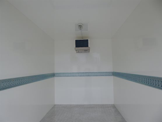 Udlejning køletrailer mellem model med aludørkbund